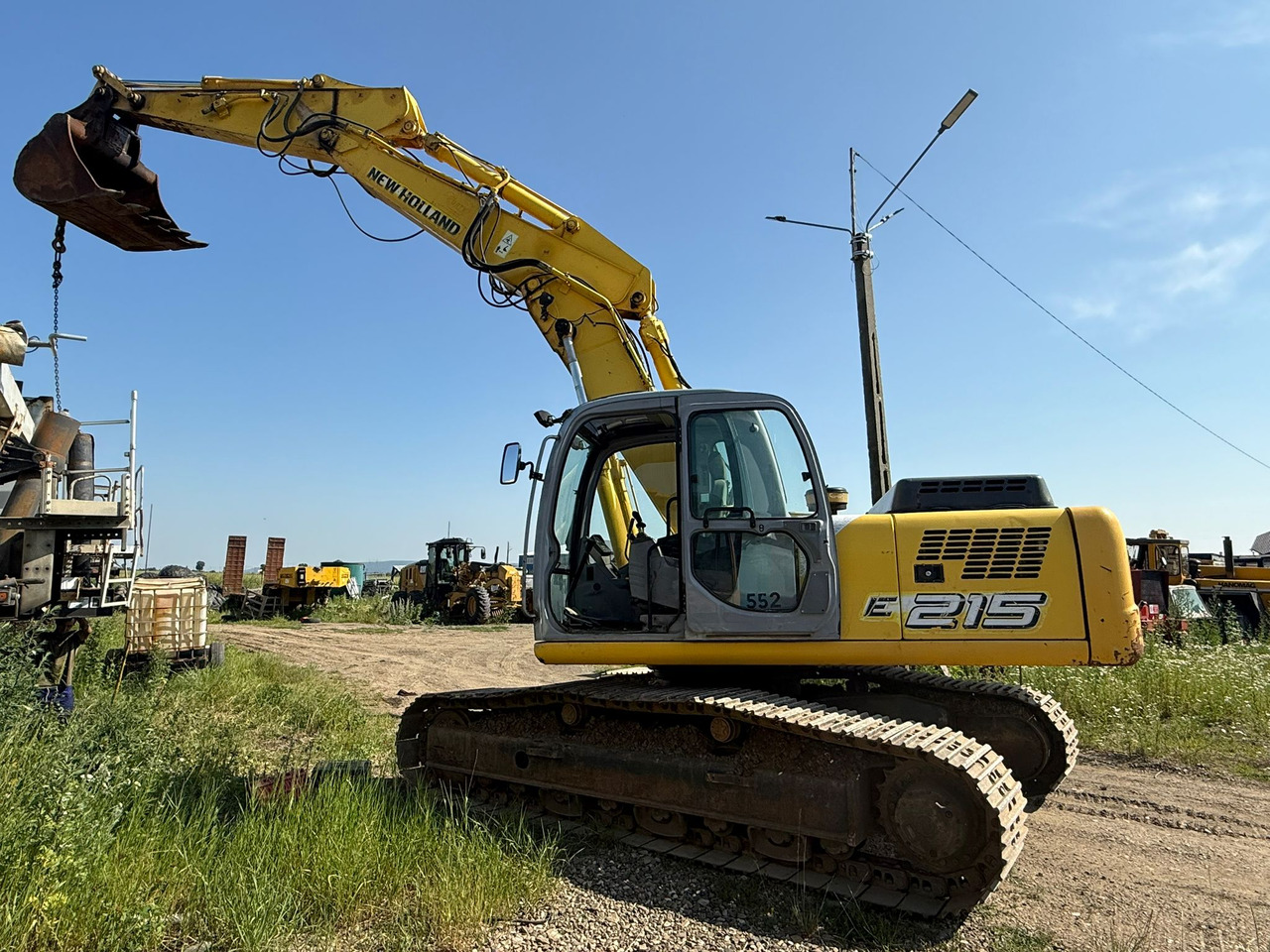 NEW HOLLAND E 215 EXCAVATOR - Bandgrävare: bild 2 NEW HOLLAND E 215 EXCAVATOR - Bandgrävare: bild 2