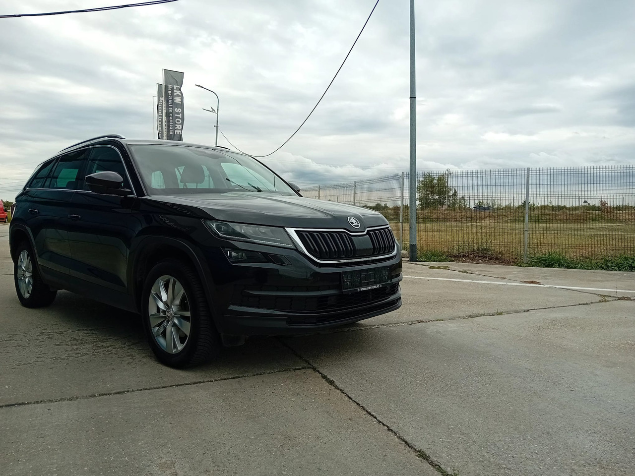 SKODA KODIAQ 2.0 TDI 4×4 DSG, TOP !!! - SUV: bild 3 SKODA KODIAQ 2.0 TDI 4×4 DSG, TOP !!! - SUV: bild 3