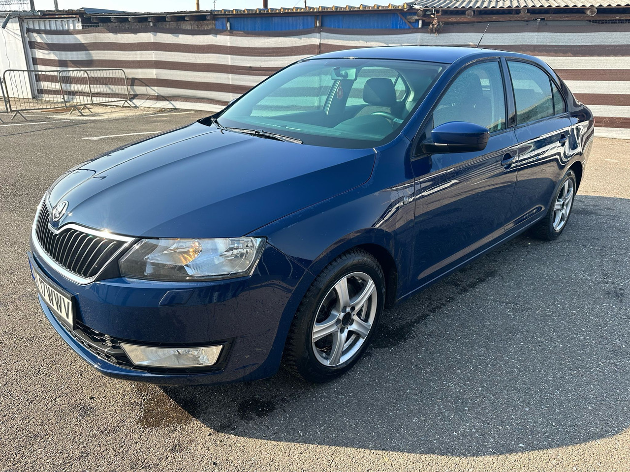 SKODA RAPID - Sedan: bild 1 SKODA RAPID - Sedan: bild 1