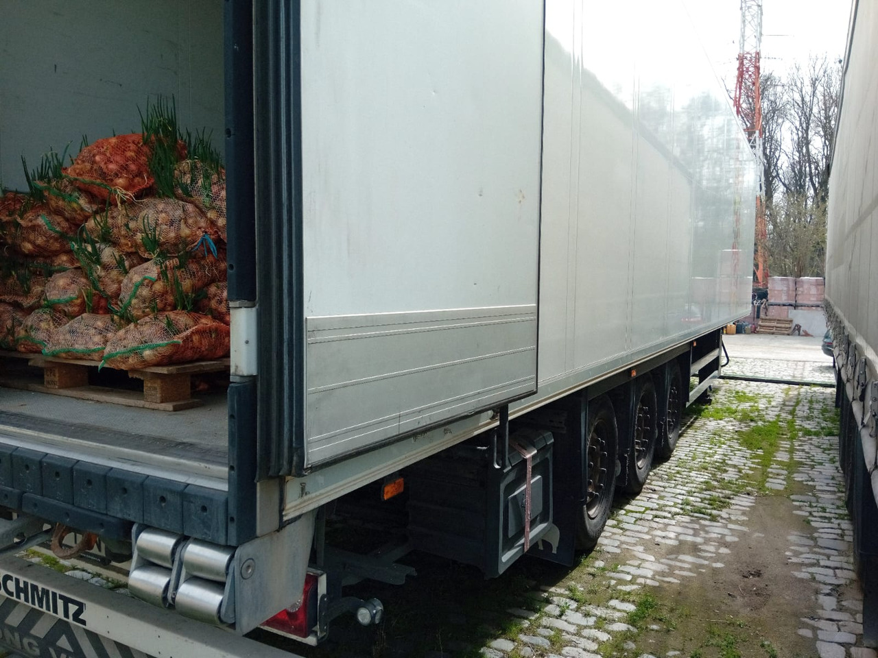 Schmitz Cargobull SCB S3B Refrigerated Semi-trailer - Kyl/ Frys semitrailer: bild 4 Schmitz Cargobull SCB S3B Refrigerated Semi-trailer - Kyl/ Frys semitrailer: bild 4