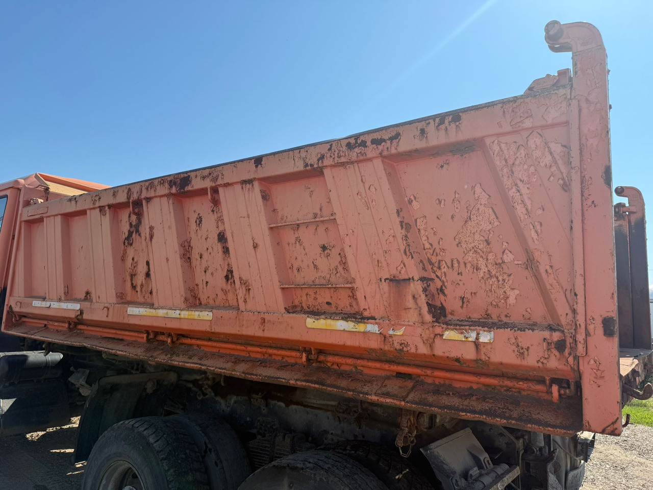 TIPPING BUCKET MEILLER KIPPER - Dumper flak: bild 3 TIPPING BUCKET MEILLER KIPPER - Dumper flak: bild 3