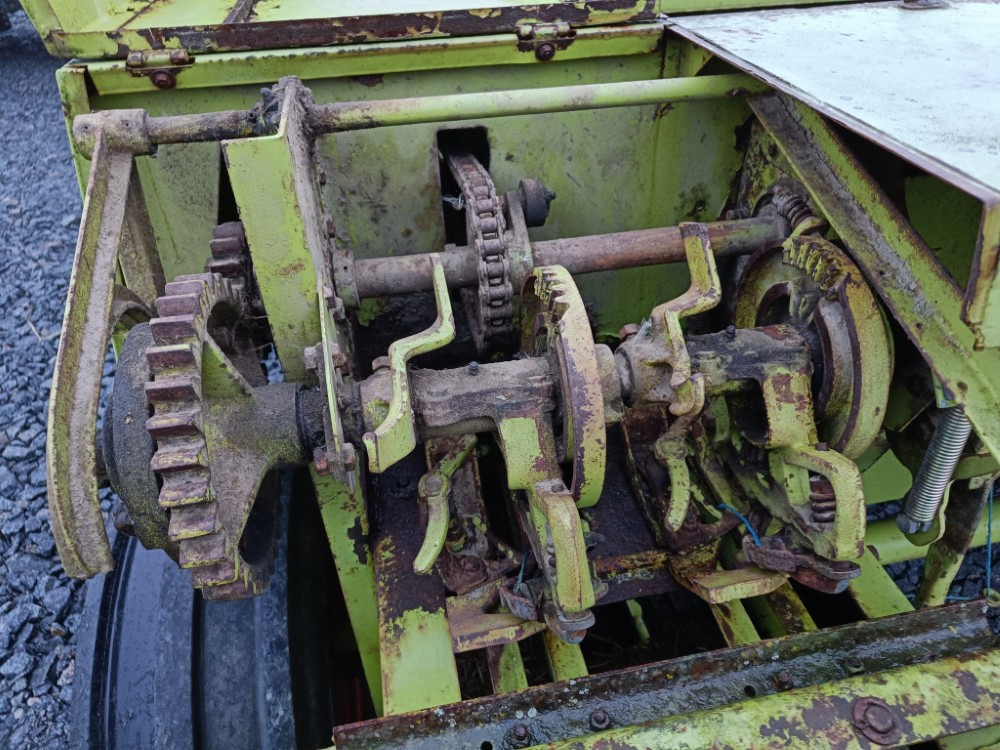 CLAAS Markant 50 sitoja - Fyrkantspress: bild 3 CLAAS Markant 50 sitoja - Fyrkantspress: bild 3