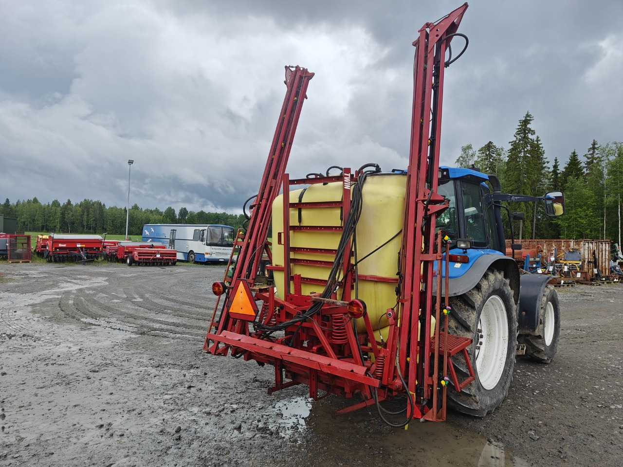 HARDI Hardi Master 1200L - 15-18m - Katsastettu - Kasvinsuojeluruisku - Traktorburen spruta: bild 3 HARDI Hardi Master 1200L - 15-18m - Katsastettu - Kasvinsuojeluruisku - Traktorburen spruta: bild 3