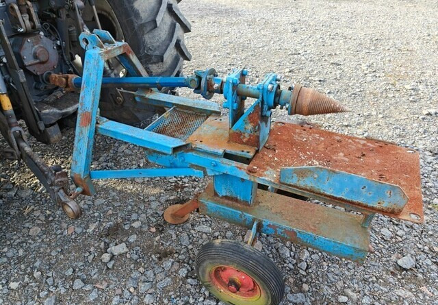 Halkaisukaira traktoriin - KATSO VIDEO - Vedklyv: bild 3 Halkaisukaira traktoriin - KATSO VIDEO - Vedklyv: bild 3