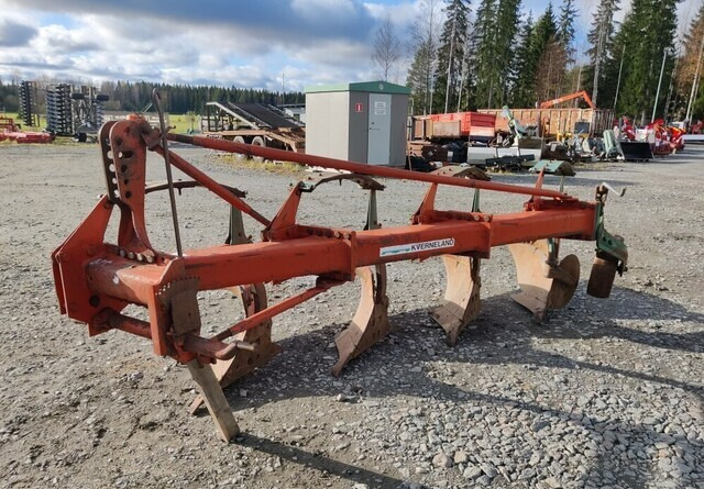 Kverneland A8 sarka-aura 4-siipinen - Plog: bild 5 Kverneland A8 sarka-aura 4-siipinen - Plog: bild 5