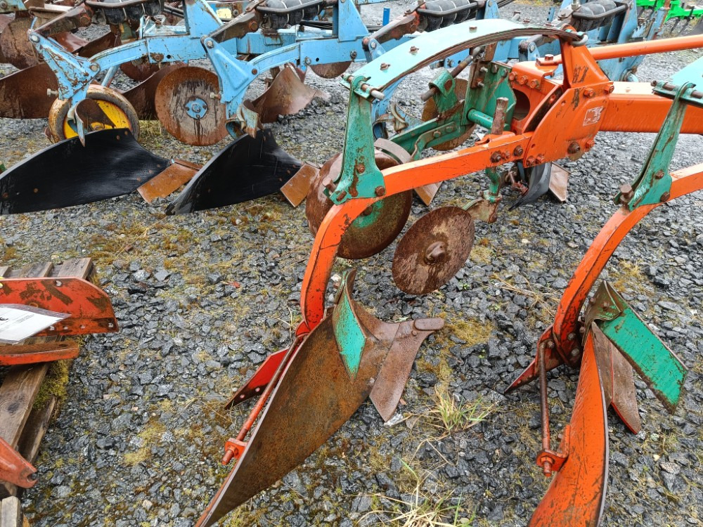 Kverneland A8 sarkia-auran lisäsiipi 16 tuumaa täydellinen - Plog: bild 2 Kverneland A8 sarkia-auran lisäsiipi 16 tuumaa täydellinen - Plog: bild 2