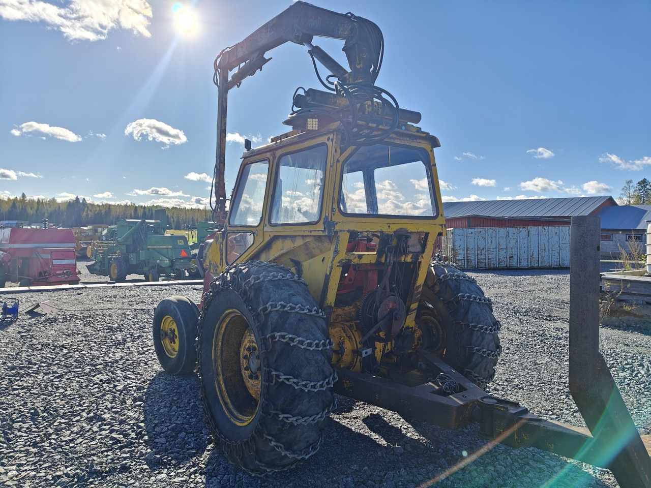 MASSEY FERGUSON 50R Kärppä - Metsätraktoripaketti - Traktor: bild 4 MASSEY FERGUSON 50R Kärppä - Metsätraktoripaketti - Traktor: bild 4