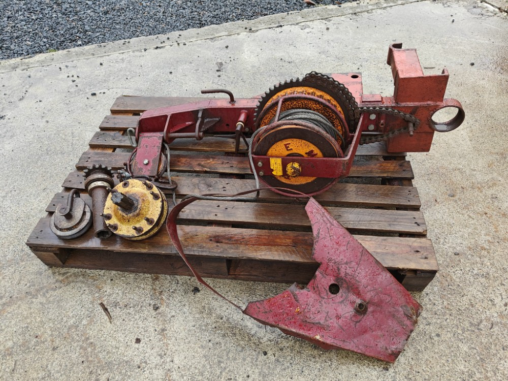 Remet Traktorivinssi - korjattavaksi - Vedklyv: bild 3 Remet Traktorivinssi - korjattavaksi - Vedklyv: bild 3