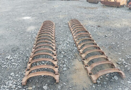 Telasarja traktoriin tai kaivuriin - pituus 355cm ja leveys 61cm - Larvband: bild 2 Telasarja traktoriin tai kaivuriin - pituus 355cm ja leveys 61cm - Larvband: bild 2