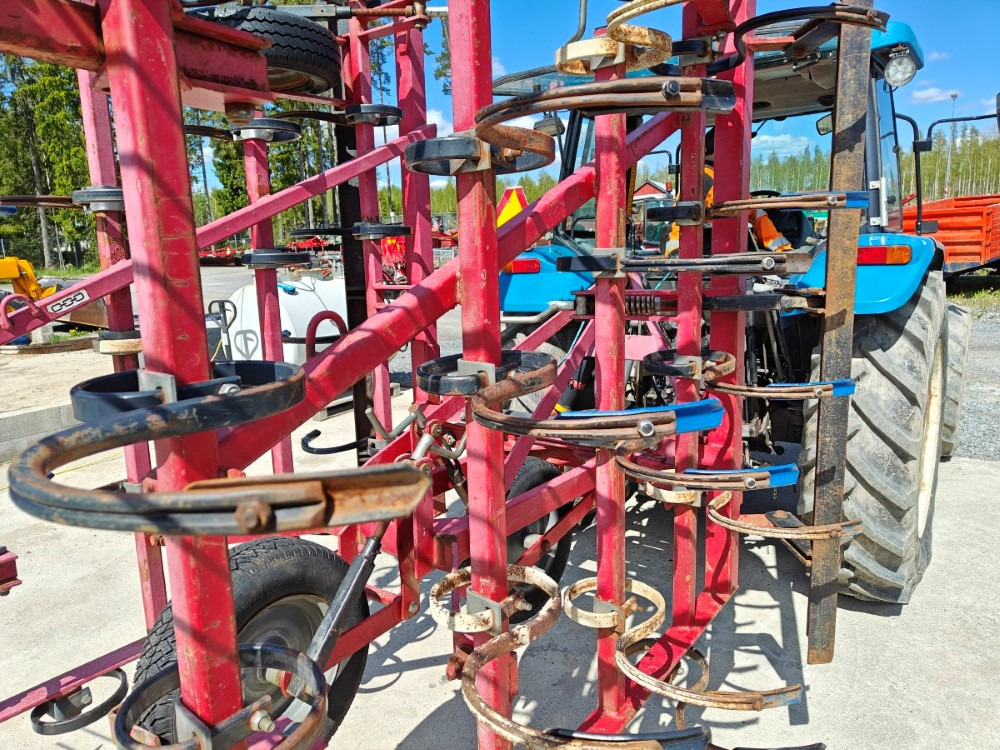 VM 450 cm, hydraulisesti taittuva, etulana ja jälkihara, katso video! - Ogräsharv: bild 4 VM 450 cm, hydraulisesti taittuva, etulana ja jälkihara, katso video! - Ogräsharv: bild 4