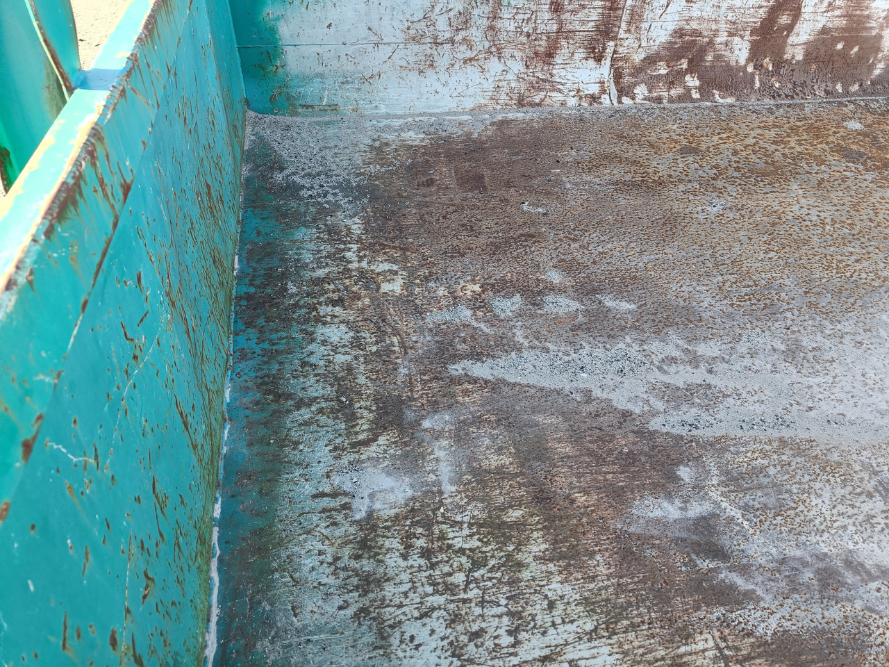 Vaihtolava 540cm Maansiirtolava vaijeritartunnalla - Lastväxlarflak: bild 4 Vaihtolava 540cm Maansiirtolava vaijeritartunnalla - Lastväxlarflak: bild 4