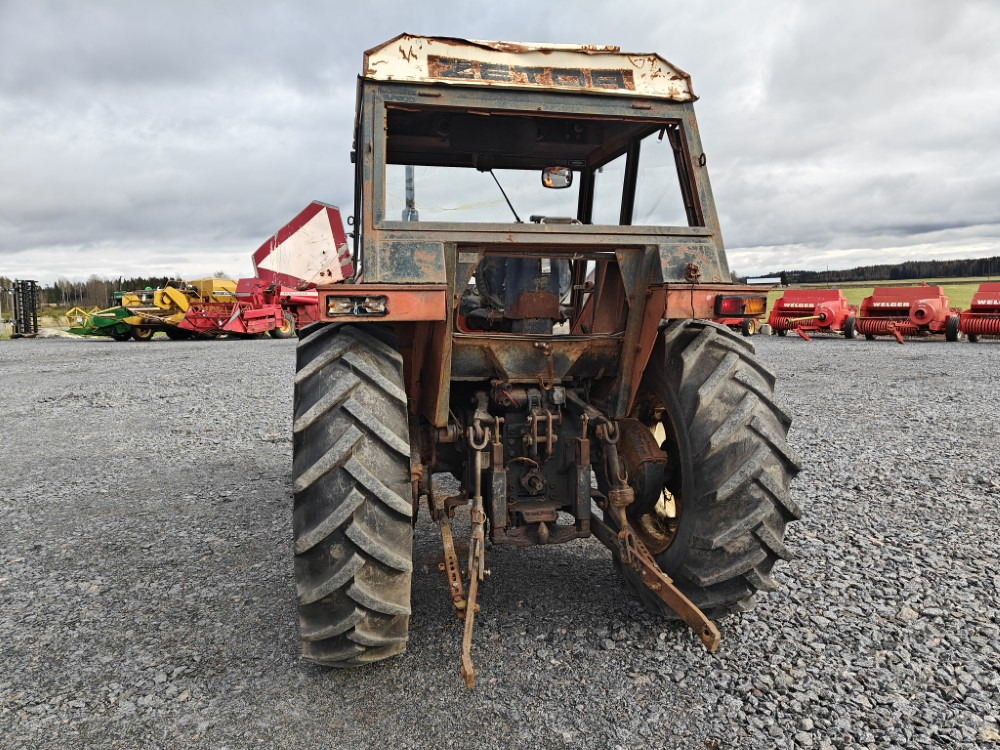 ZETOR 7011 - Traktor: bild 3 ZETOR 7011 - Traktor: bild 3