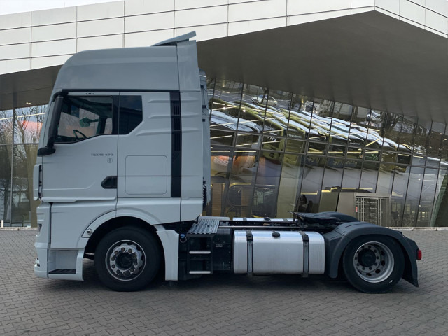 Dragbil MAN TGX 18.470 4x2 LL SA: bild 14