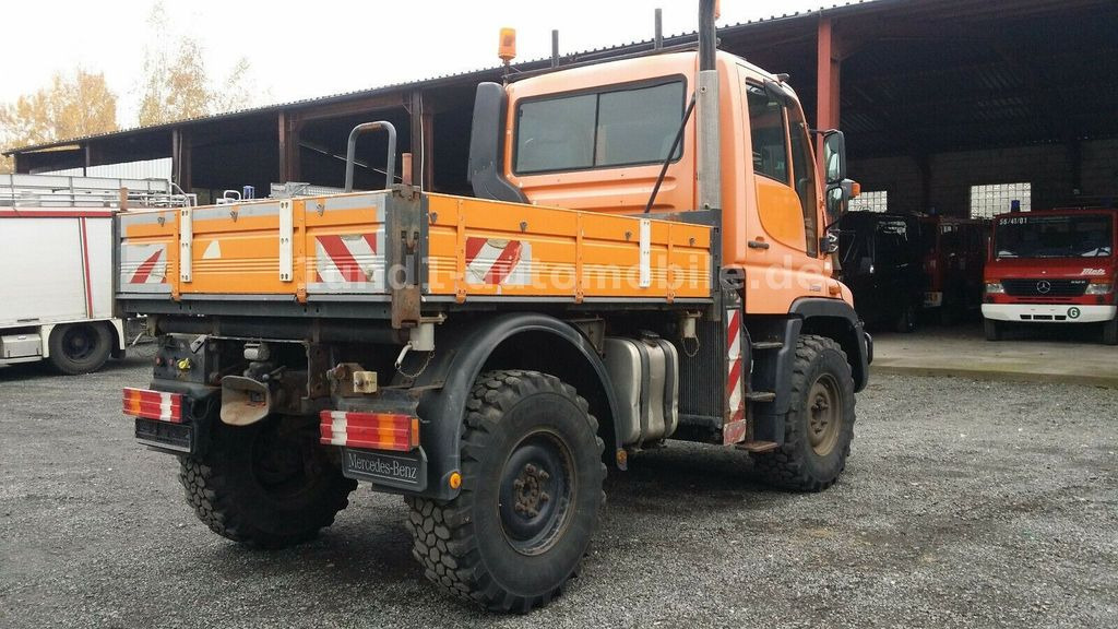 Mercedes-Benz Unimog U 300 Kipper Zugmaschine Kommunalhydraulik U 500 400 U 300 Kipper Zugmaschine Kommunalhydraulik U 500 400 - Utility/ Specialfordon: bild 3 Mercedes-Benz Unimog U 300 Kipper Zugmaschine Kommunalhydraulik U 500 400 U 300 Kipper Zugmaschine Kommunalhydraulik U 500 400 - Utility/ Specialfordon: bild 3