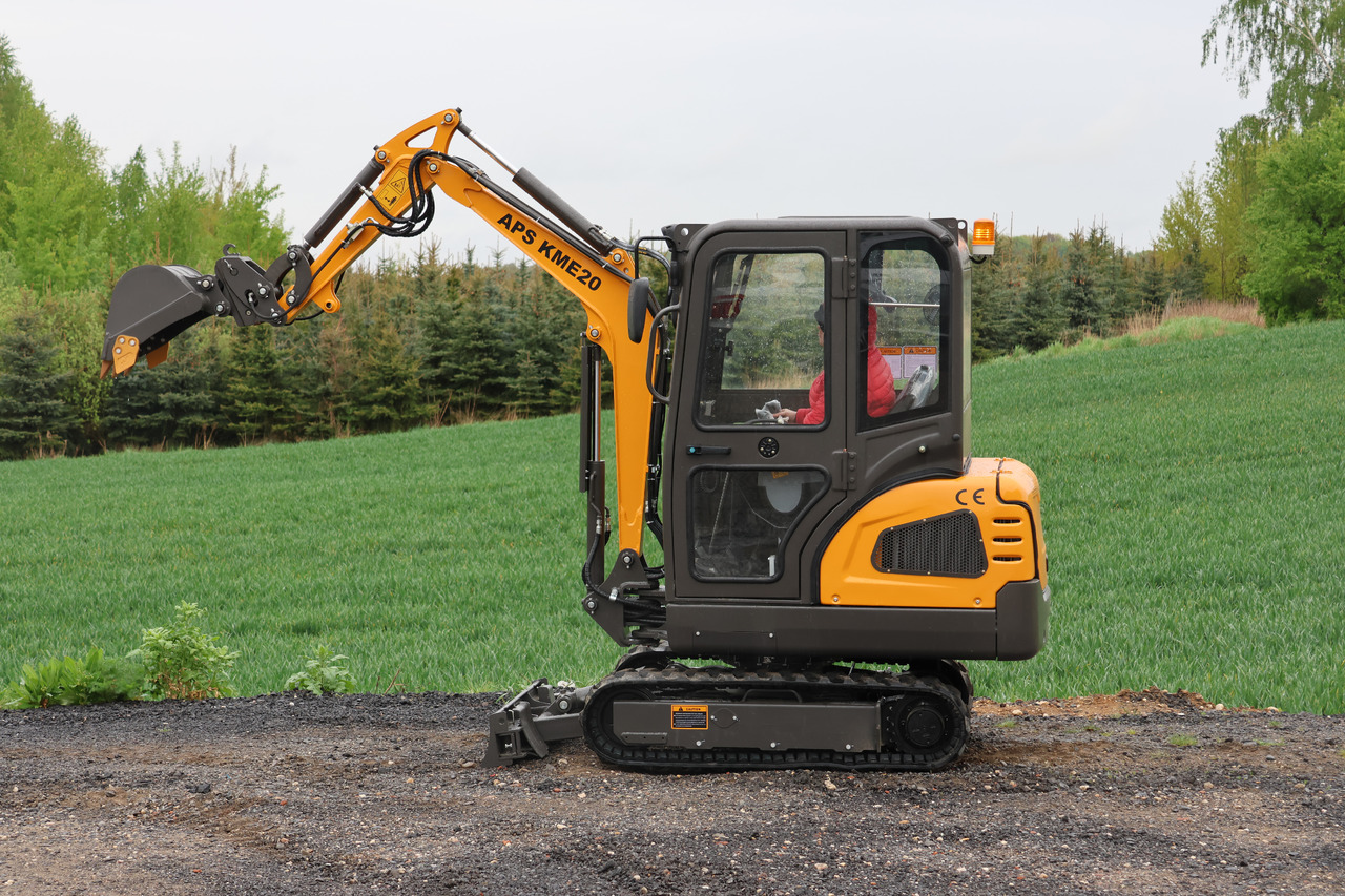 APS KME20 - Minigrävmaskin: bild 2 APS KME20 - Minigrävmaskin: bild 2