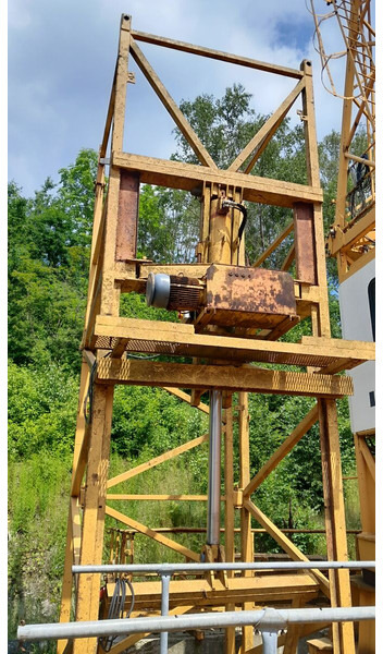 Liebherr 120HC climbing cage - Tornkran: bild 1 Liebherr 120HC climbing cage - Tornkran: bild 1