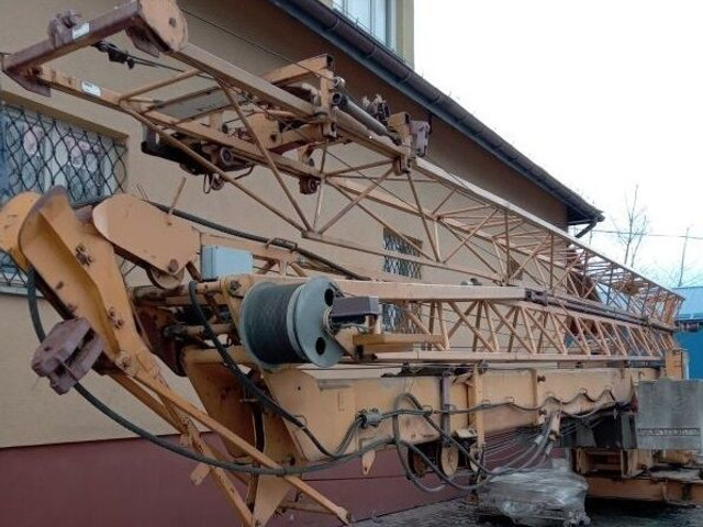 Liebherr 32K, 1992 yom, cabin stering, loco PL - Självresande tornkran: bild 2 Liebherr 32K, 1992 yom, cabin stering, loco PL - Självresande tornkran: bild 2