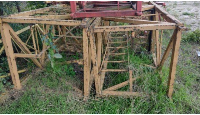 Liebherr 40K towers - Självresande tornkran: bild 2 Liebherr 40K towers - Självresande tornkran: bild 2