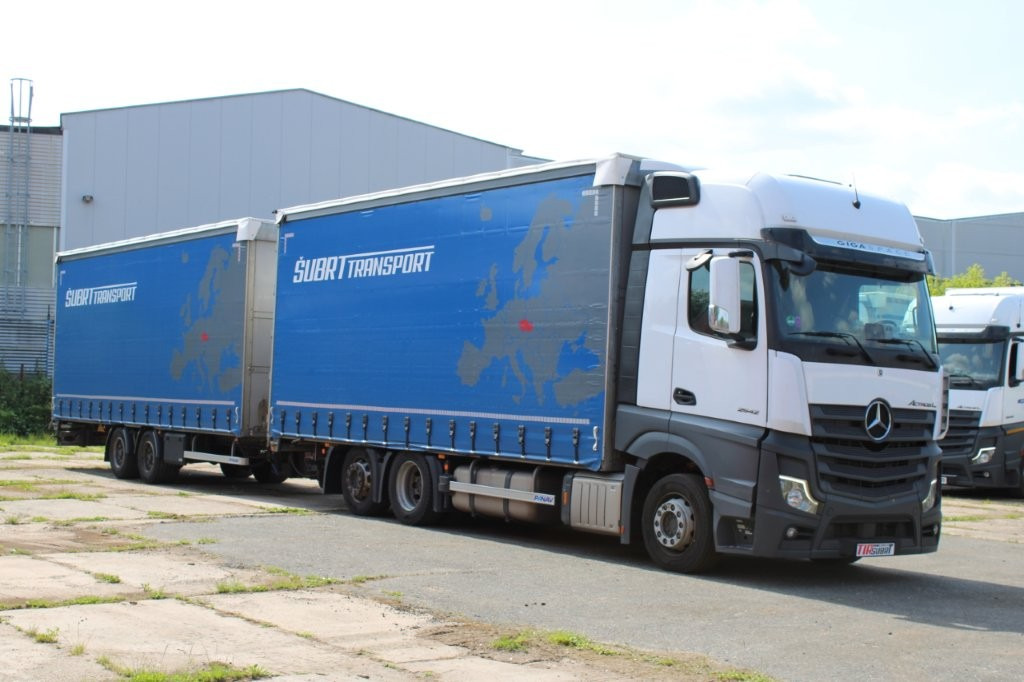 Mercedes-Benz Actros 2542 NAVIGACE + PANAV TVK 18 M (8,20m x 2,4 - Kapellbil, Kapellsläp: bild 2 Mercedes-Benz Actros 2542 NAVIGACE + PANAV TVK 18 M (8,20m x 2,4 - Kapellbil, Kapellsläp: bild 2