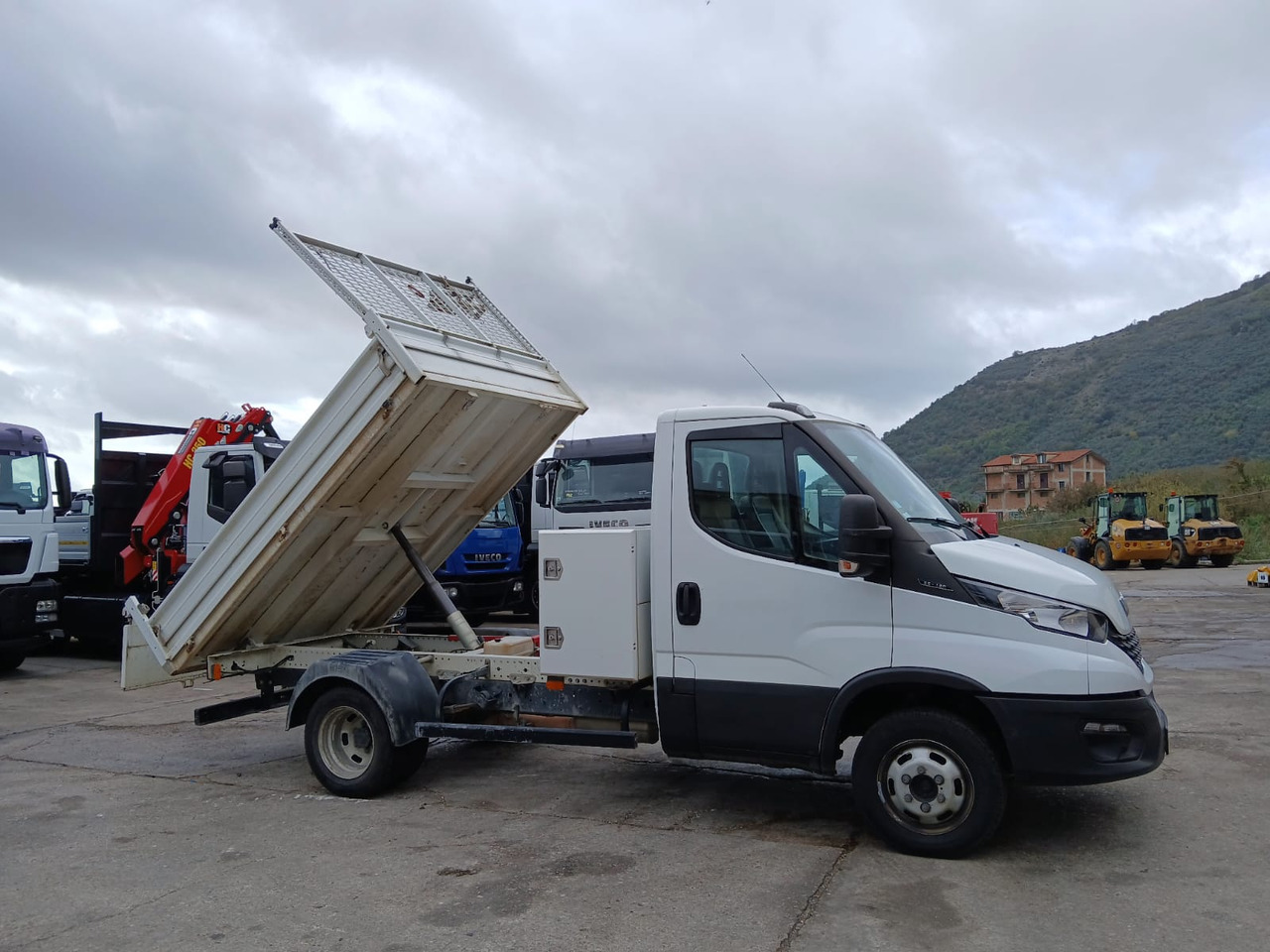 Kranbil IVECO DAILY 35-120: bild 13