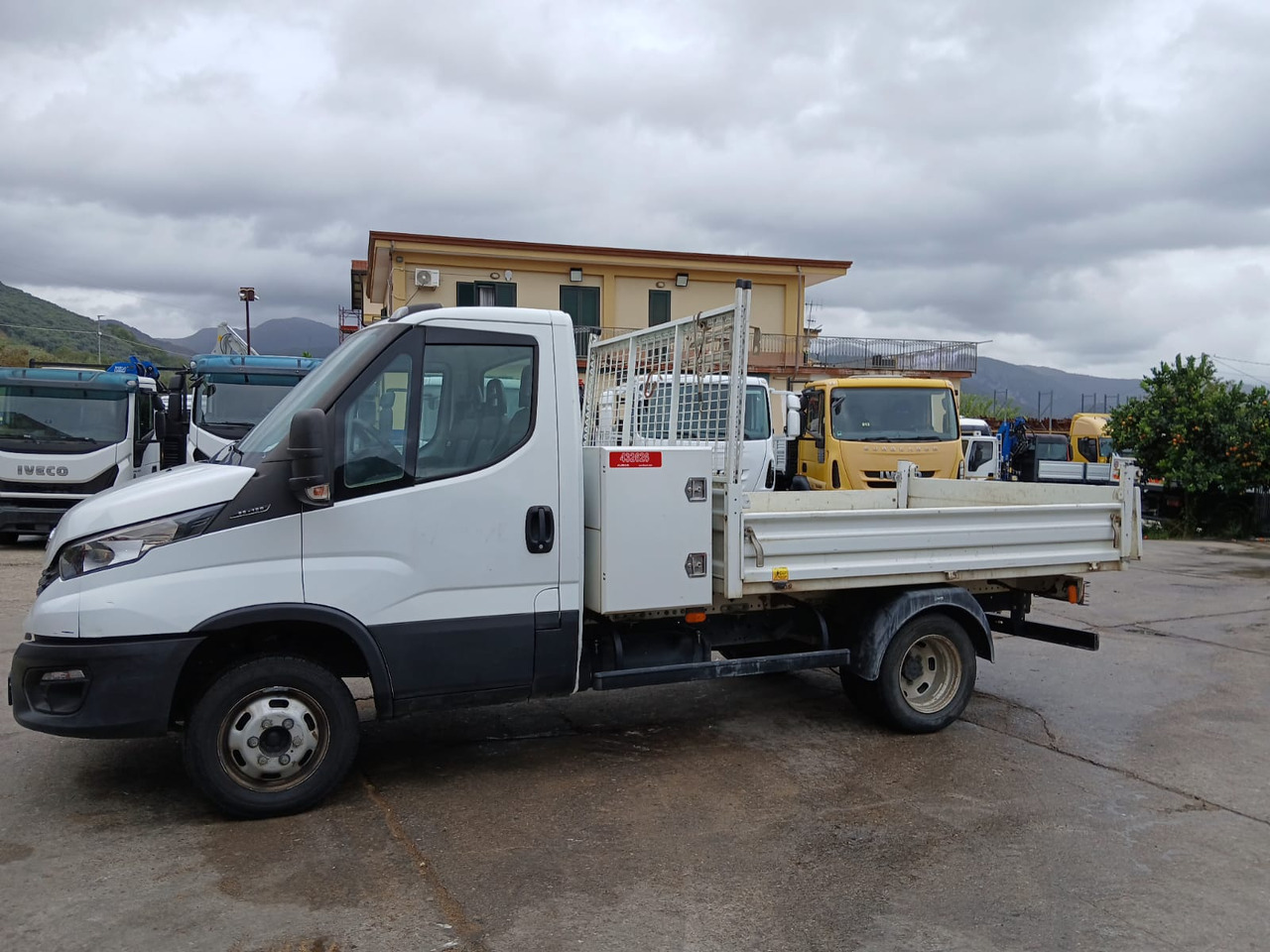 Kranbil IVECO DAILY 35-120: bild 39