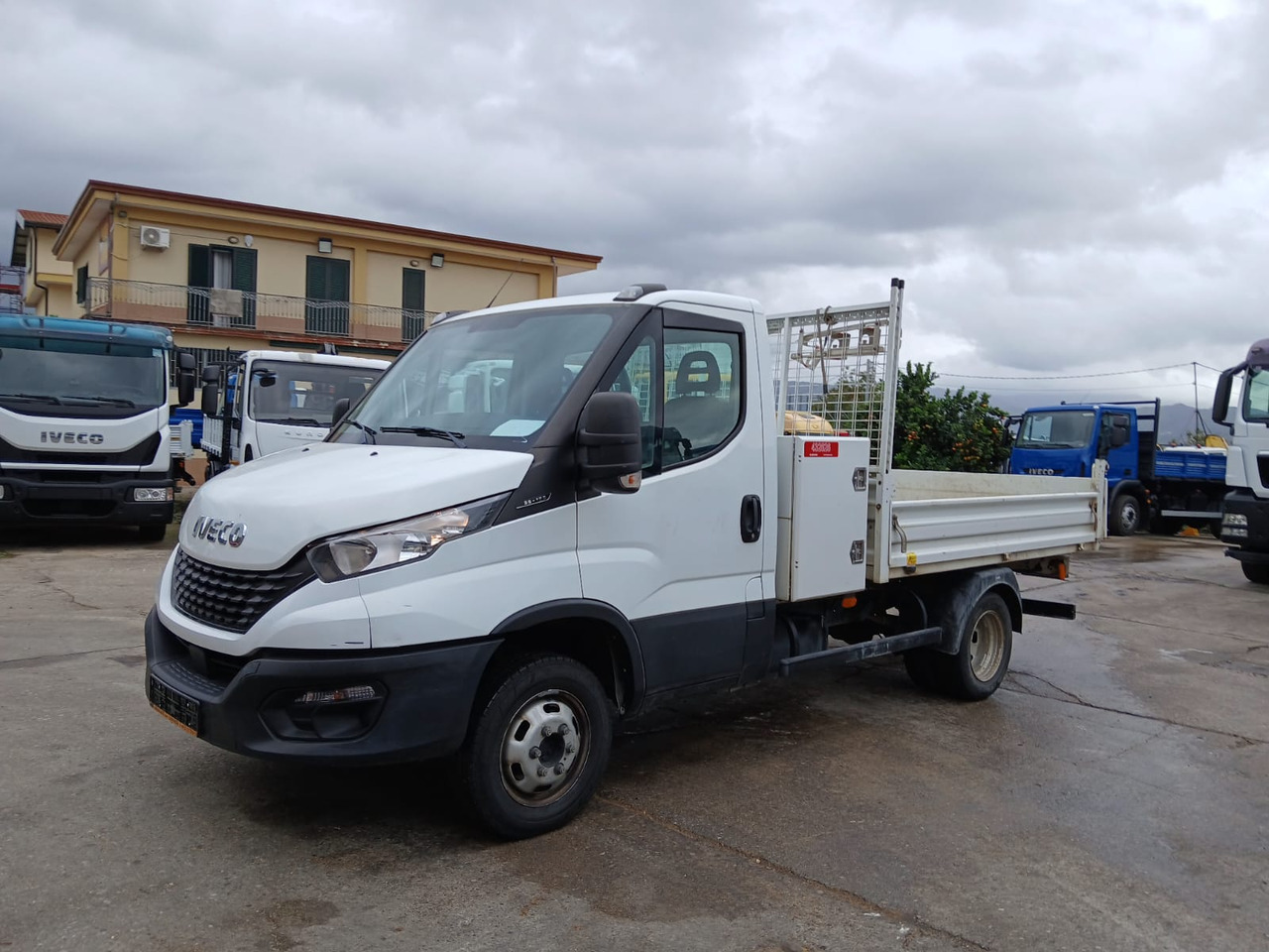Kranbil IVECO DAILY 35-120: bild 40