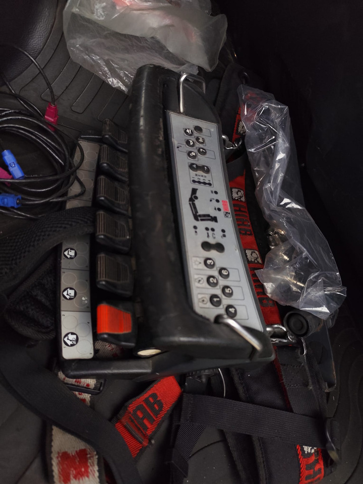 IVECO EUROCARGO 120E28 - Kranbil, Tippbil lastbil: bild 3 IVECO EUROCARGO 120E28 - Kranbil, Tippbil lastbil: bild 3