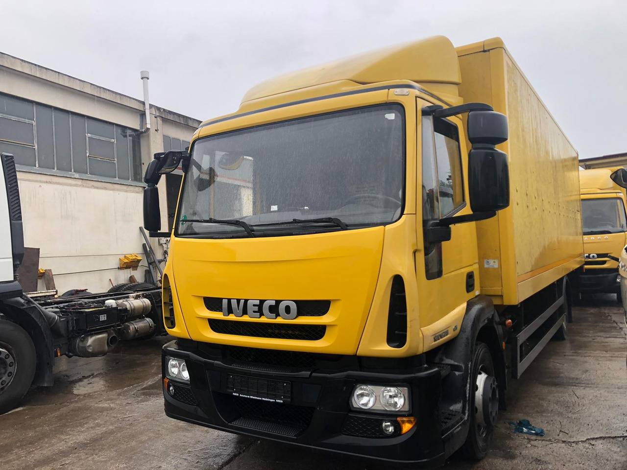 IVECO EUROCARGO 120E28P - Chassi lastbil: bild 2 IVECO EUROCARGO 120E28P - Chassi lastbil: bild 2