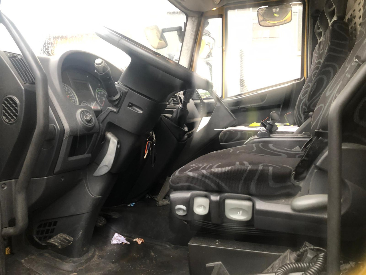 IVECO EUROCARGO 120E28P - Chassi lastbil: bild 3 IVECO EUROCARGO 120E28P - Chassi lastbil: bild 3