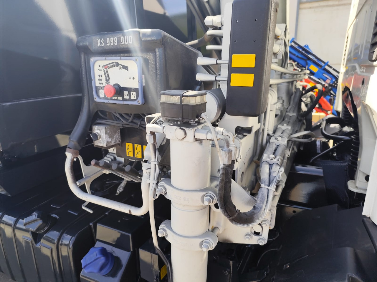 IVECO EUROCARGO 140-250 - Tippbil lastbil, Kranbil: bild 4 IVECO EUROCARGO 140-250 - Tippbil lastbil, Kranbil: bild 4