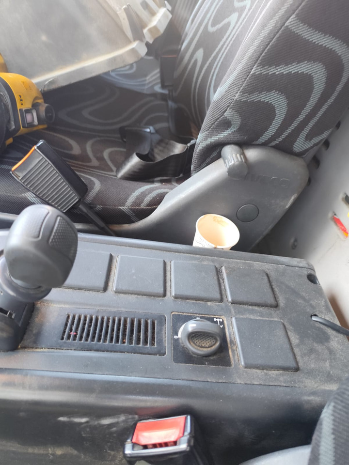 IVECO EUROCARGO 180E25 - Kranbil, Kranbil: bild 5 IVECO EUROCARGO 180E25 - Kranbil, Kranbil: bild 5