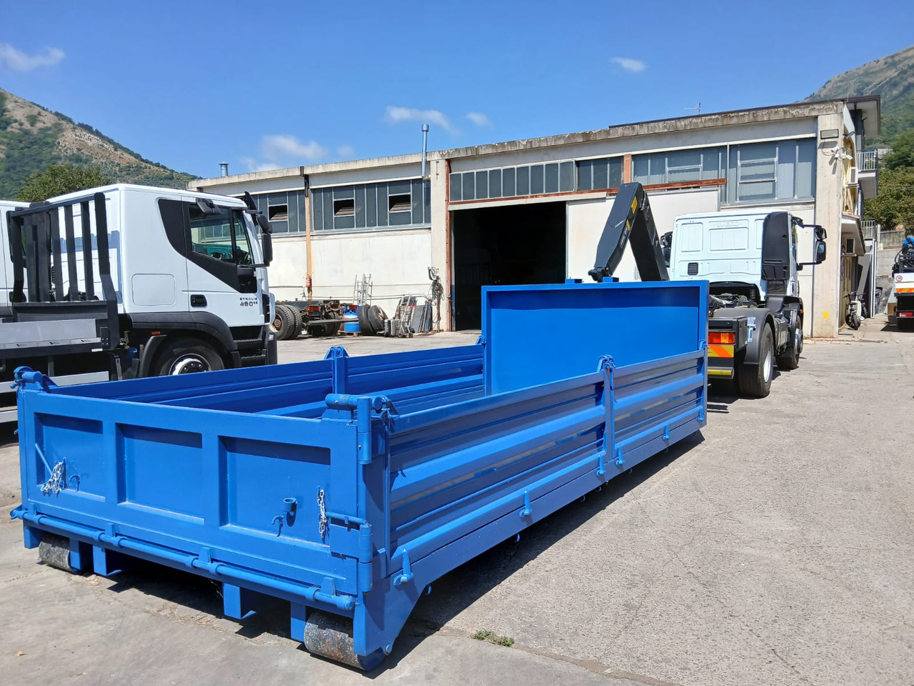 IVECO EUROCARGO 190EL25 - Lastväxlare lastbil: bild 3 IVECO EUROCARGO 190EL25 - Lastväxlare lastbil: bild 3