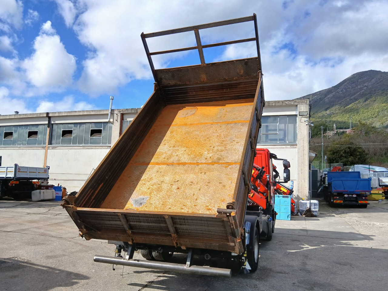 IVECO EUROCARGO 80-190 - Kranbil: bild 5 IVECO EUROCARGO 80-190 - Kranbil: bild 5