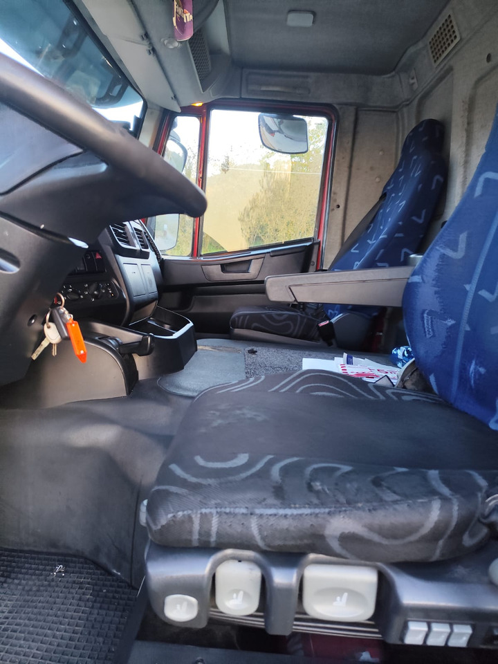 IVECO STRALIS 190S31 - Lastväxlare lastbil: bild 3 IVECO STRALIS 190S31 - Lastväxlare lastbil: bild 3