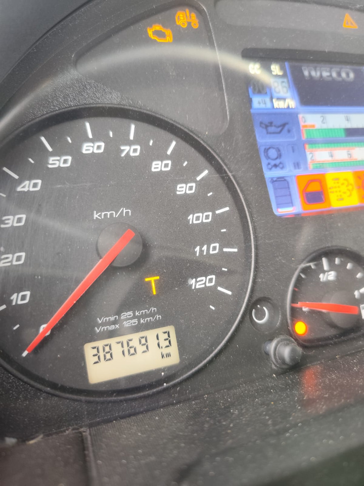 IVECO STRALIS 190S31 - Lastväxlare lastbil: bild 4 IVECO STRALIS 190S31 - Lastväxlare lastbil: bild 4