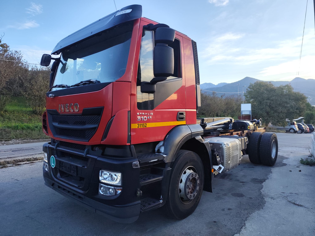IVECO STRALIS 190S31 - Lastväxlare lastbil: bild 1 IVECO STRALIS 190S31 - Lastväxlare lastbil: bild 1
