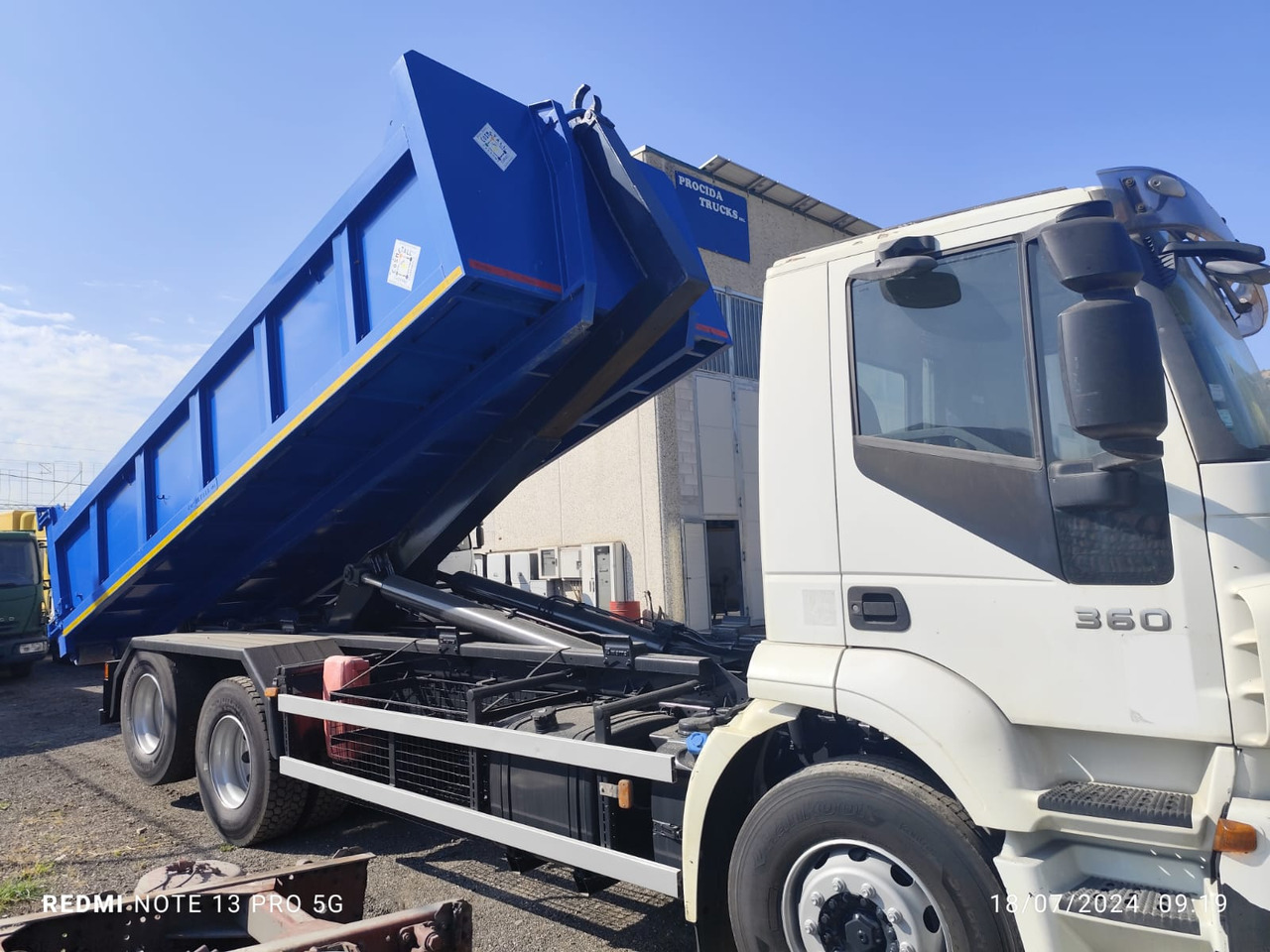 IVECO STRALIS 260S36 - Lastväxlare lastbil: bild 3 IVECO STRALIS 260S36 - Lastväxlare lastbil: bild 3