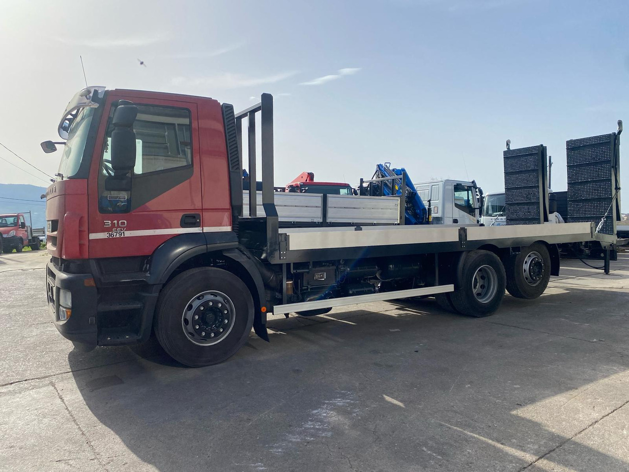 IVECO STRALIS CUBE 260S31 - Flakbil: bild 5 IVECO STRALIS CUBE 260S31 - Flakbil: bild 5