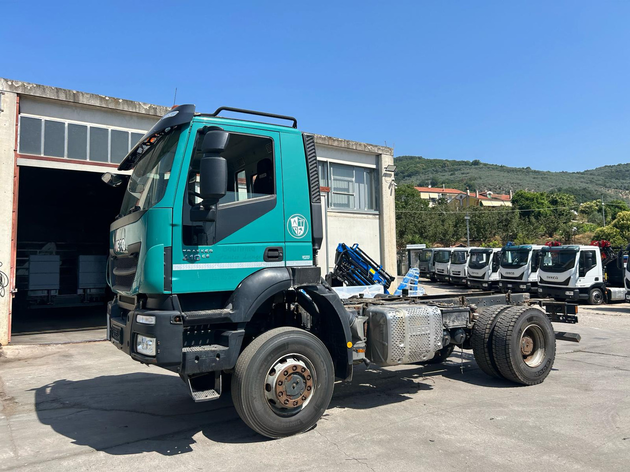 IVECO TRAKKER 190T41 - Chassi lastbil: bild 1 IVECO TRAKKER 190T41 - Chassi lastbil: bild 1