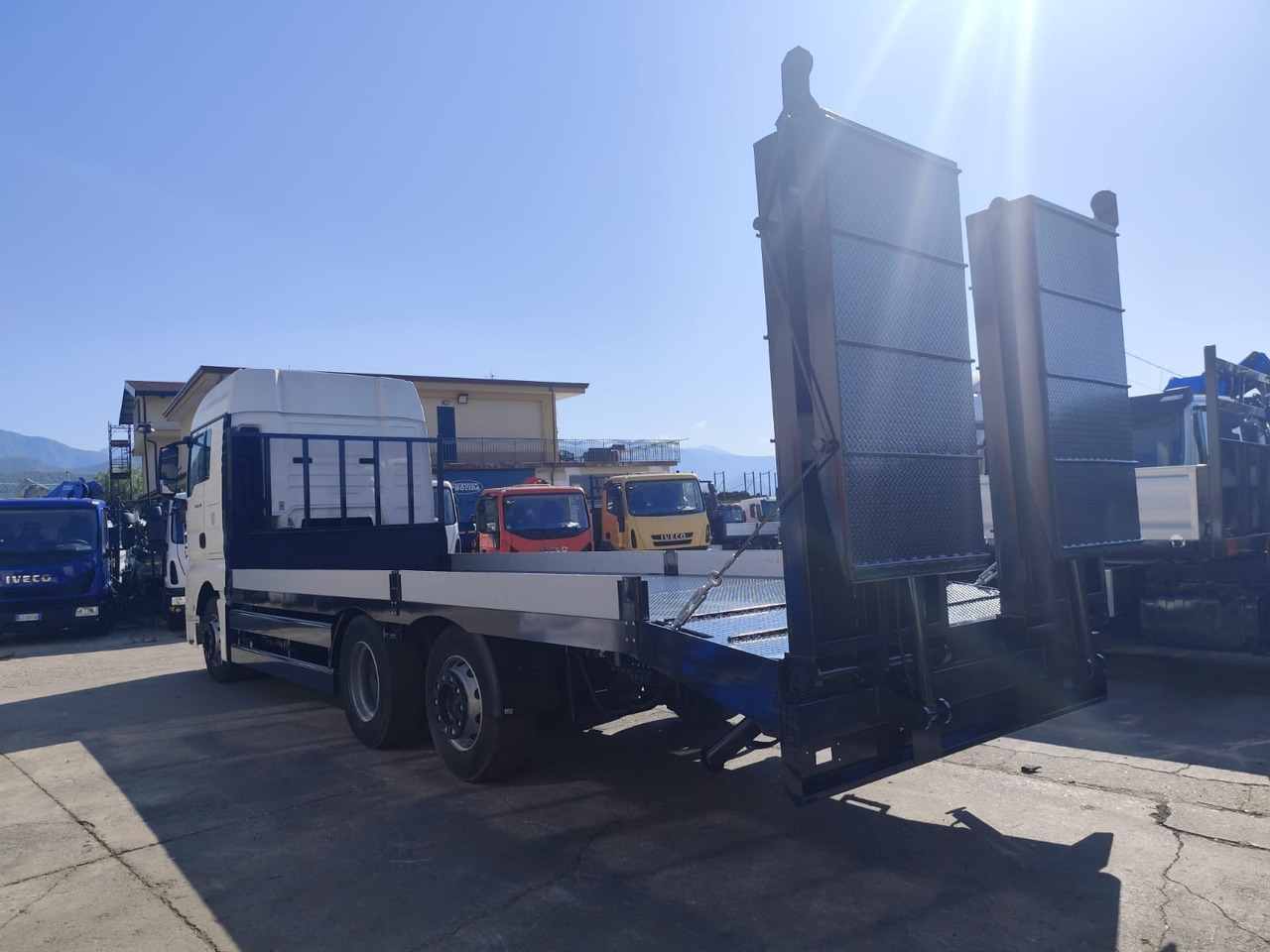 MAN TGX 26.440 - Flakbil: bild 4 MAN TGX 26.440 - Flakbil: bild 4