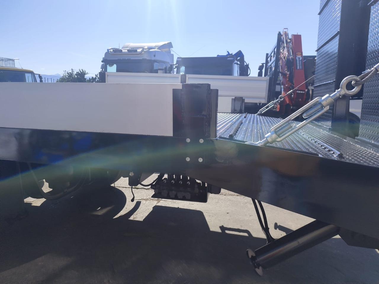 MAN TGX 26.440 - Flakbil: bild 3 MAN TGX 26.440 - Flakbil: bild 3