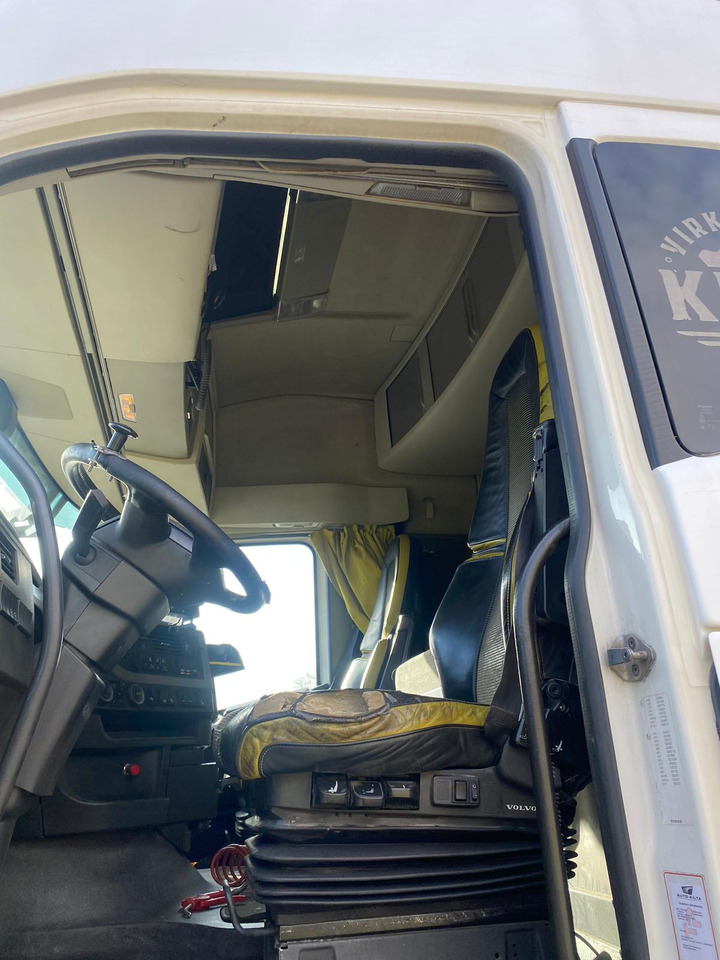VOLVO FH16.660 - Flakbil: bild 4 VOLVO FH16.660 - Flakbil: bild 4