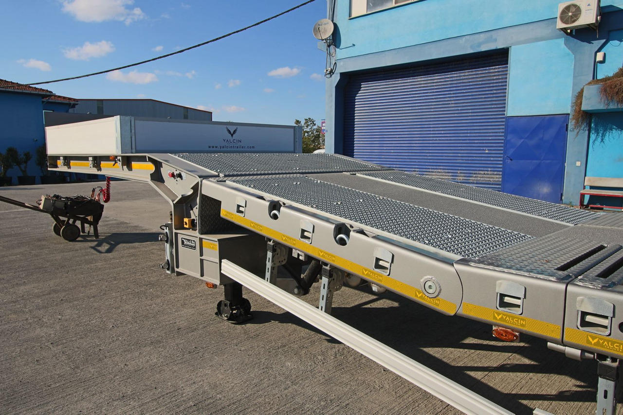 YALCIN 3 ESSIEUX SURBAISSE EXTENSIBLE TABLE ELEVATRICE - Låg lastare semitrailer: bild 1 YALCIN 3 ESSIEUX SURBAISSE EXTENSIBLE TABLE ELEVATRICE - Låg lastare semitrailer: bild 1