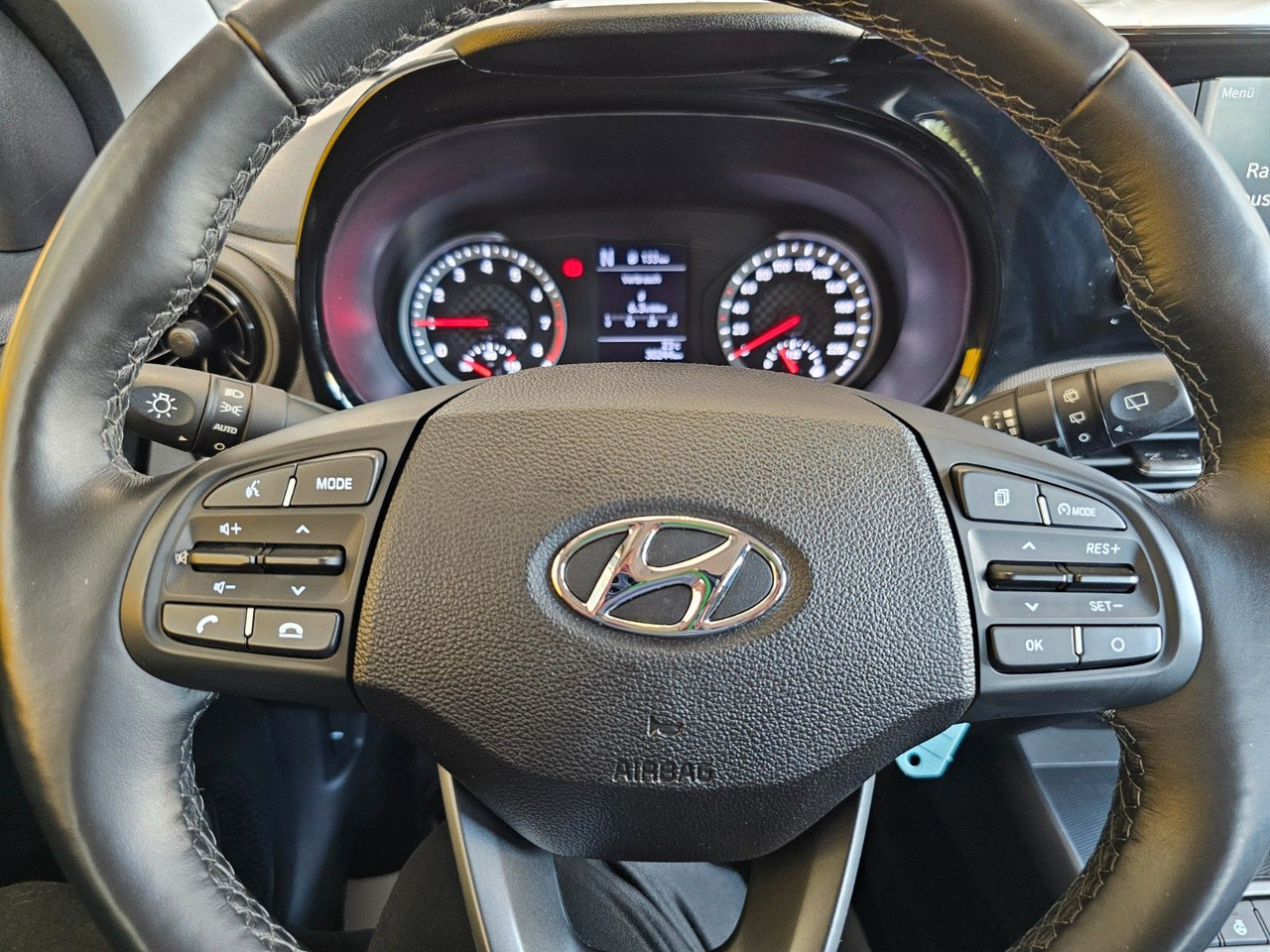 Personbil Hyundai i10 Trend AUTOMATIK SHZ PDC LenkrHzg DAB Spurhal: bild 8 Personbil Hyundai i10 Trend AUTOMATIK SHZ PDC LenkrHzg DAB Spurhal: bild 8