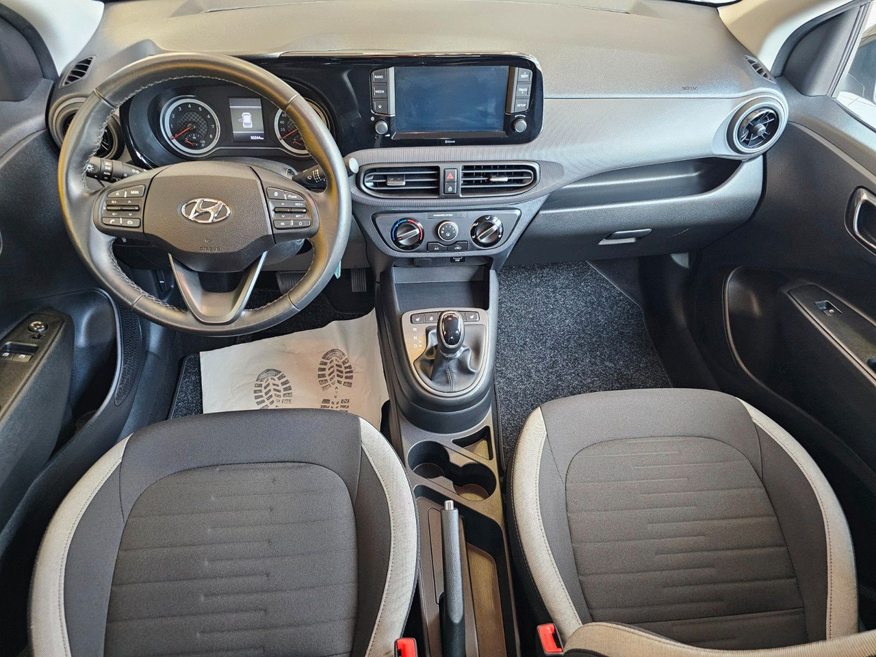 Personbil Hyundai i10 Trend AUTOMATIK SHZ PDC LenkrHzg DAB Spurhal: bild 7 Personbil Hyundai i10 Trend AUTOMATIK SHZ PDC LenkrHzg DAB Spurhal: bild 7