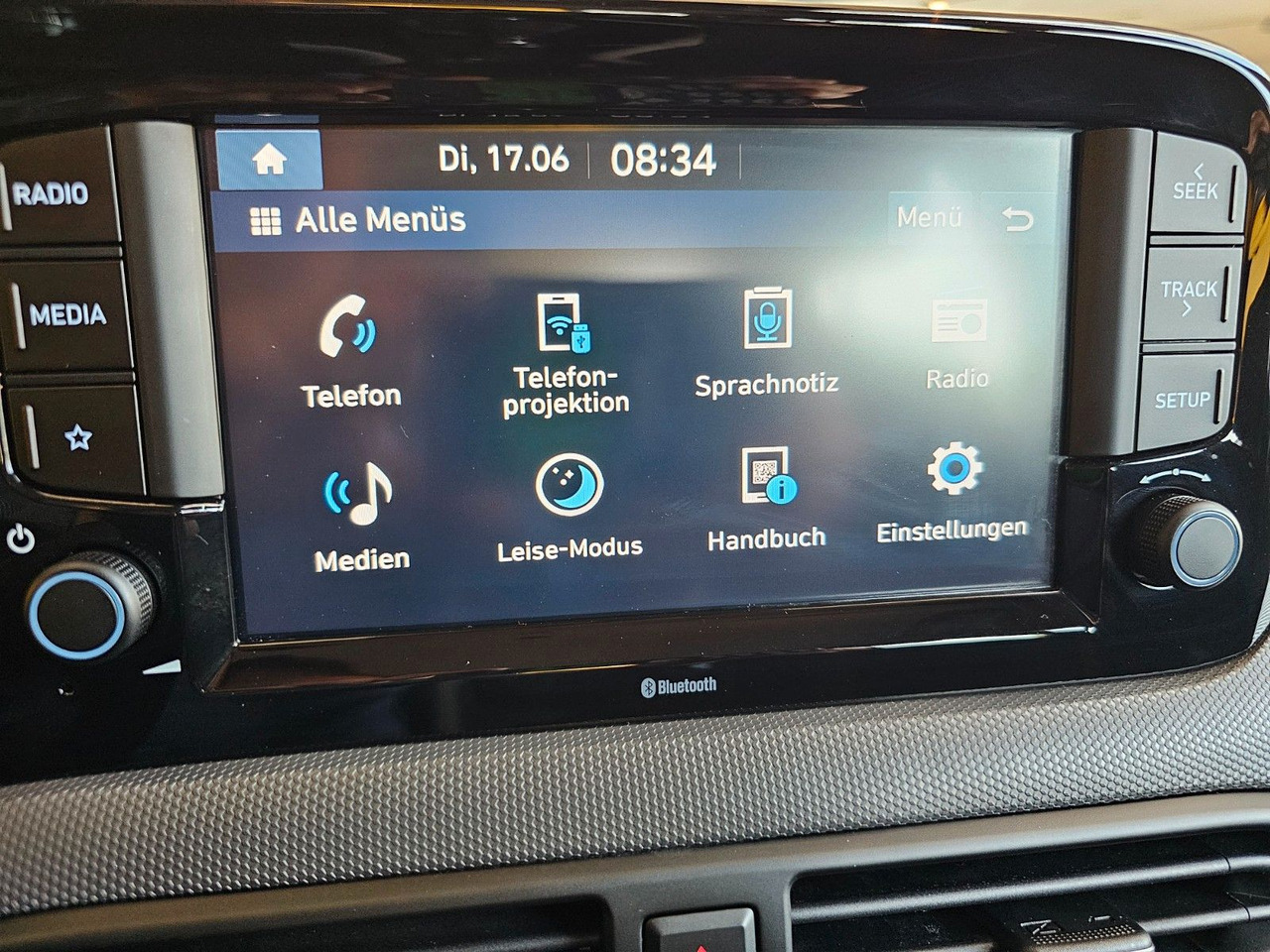 Personbil Hyundai i10 Trend AUTOMATIK SHZ PDC LenkrHzg DAB Spurhal: bild 16 Personbil Hyundai i10 Trend AUTOMATIK SHZ PDC LenkrHzg DAB Spurhal: bild 16