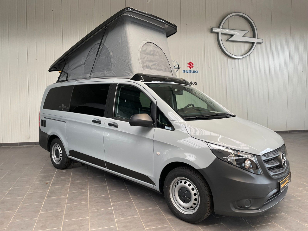 Mercedes-Benz Vito VanTourer Urban "Comfort" Camper Küche AHK - Campingbil: bild 1 Mercedes-Benz Vito VanTourer Urban "Comfort" Camper Küche AHK - Campingbil: bild 1