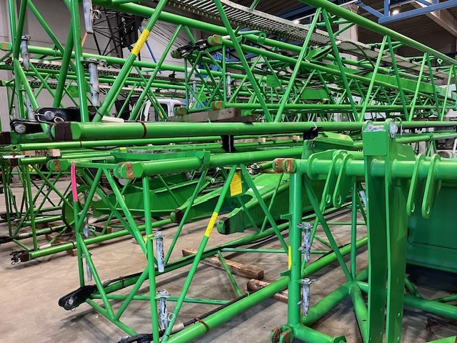 SENNEBOGEN 2200 - Bandgående kran: bild 4 SENNEBOGEN 2200 - Bandgående kran: bild 4