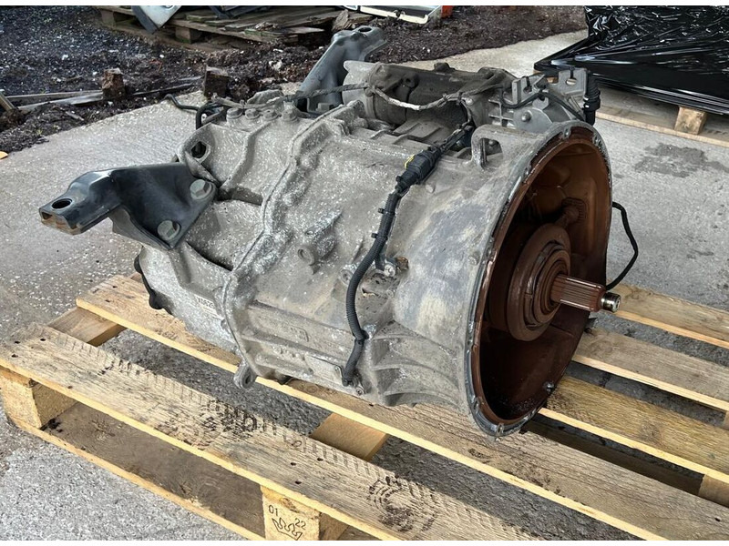 Mercedes-Benz G90-6 - Växellåda: bild 2 Mercedes-Benz G90-6 - Växellåda: bild 2