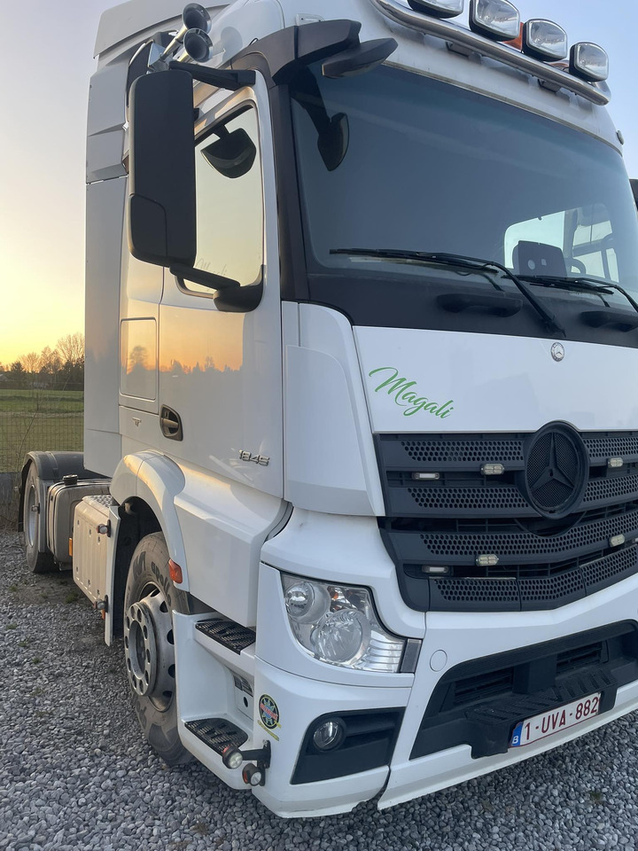 Mercedes-beenz actros - Dragbil: bild 2 Mercedes-beenz actros - Dragbil: bild 2